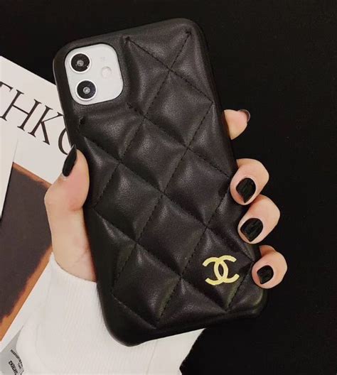 iphone 15 pro max Chanel case